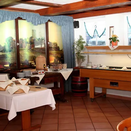 Hotel Kueferschaenke 3*